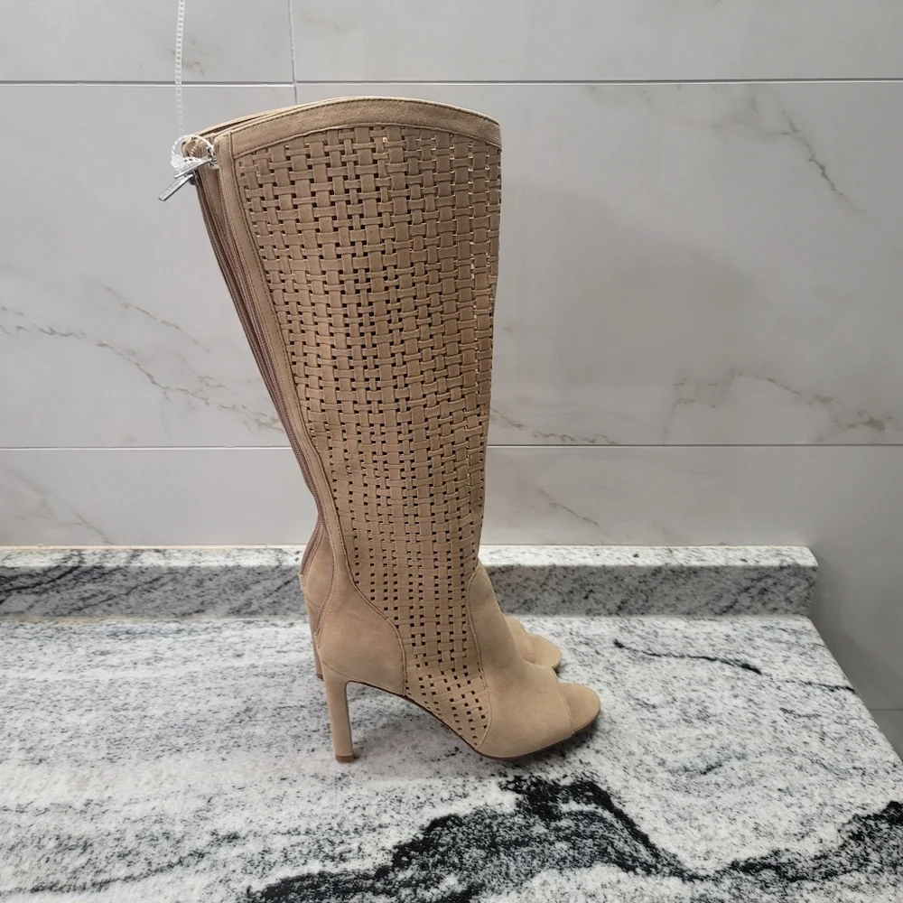 VINCE CAMUTO SHELRICA  OPEN  TOES WOVEN BOOT - Picture 5 of 12